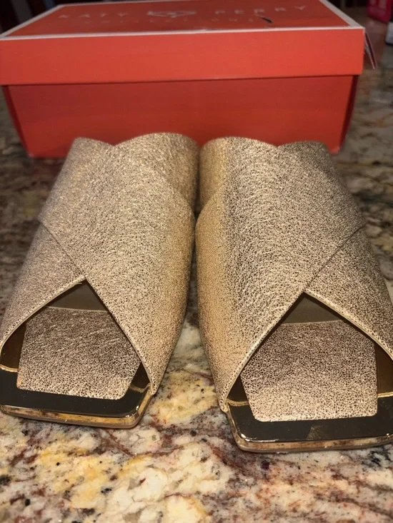 Katy Perry Checked In Slides Nib - Picture 4 of 9